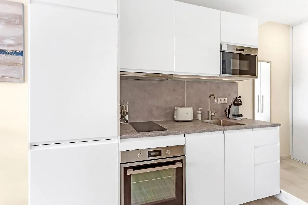 K150 Cabopino Appartement Marbella Spanje